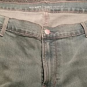 NWT Old Navy Ladies Curvy Profile Jeans 20R